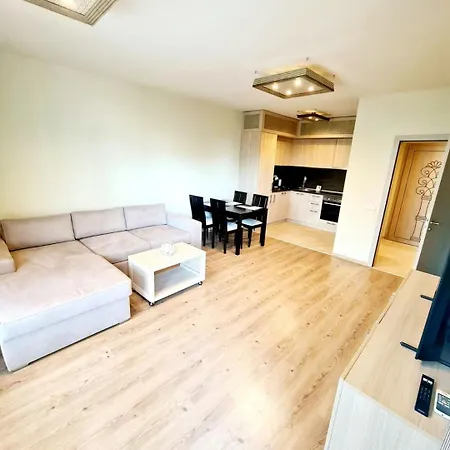 Apartment Luxurious - Pool View In Argisht Partez Warna